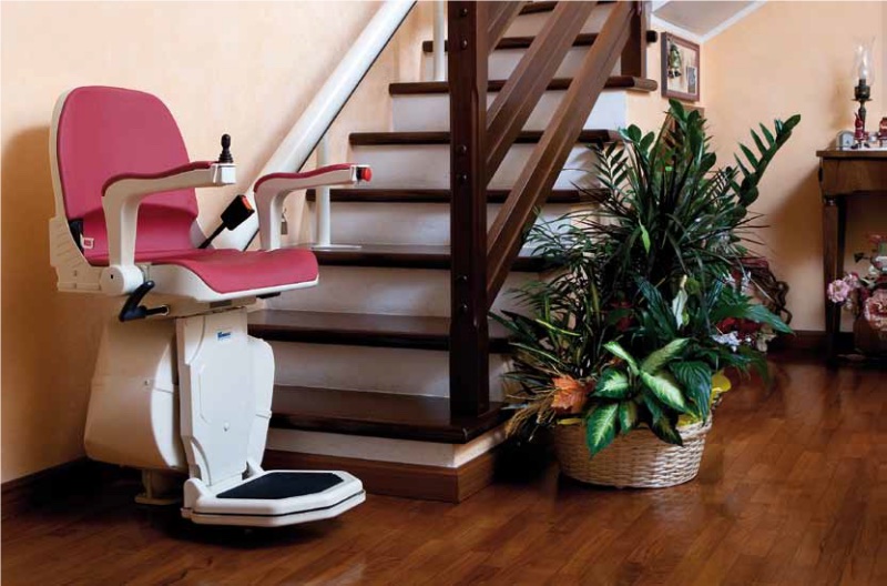 Curved Stairlift - Vimec Capri, Malaysia Supplier